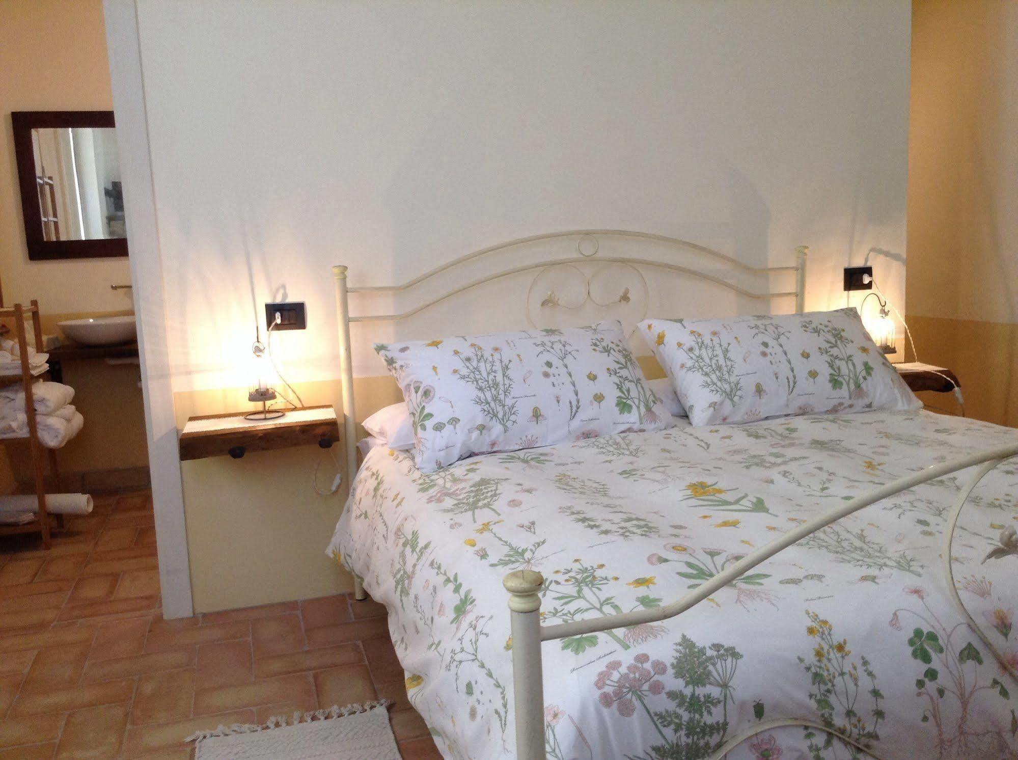 Alba Dei Due Soli B&B Nocera Umbra Eksteriør bilde