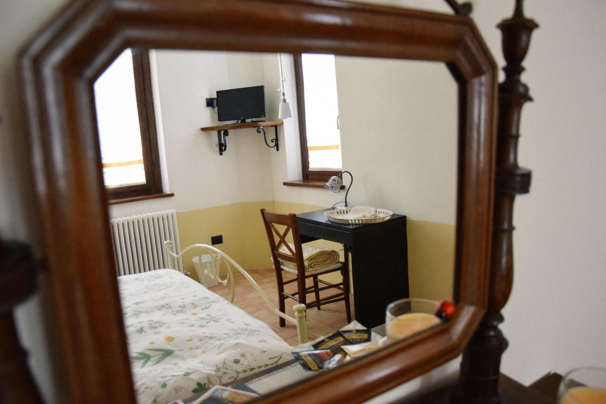 Alba Dei Due Soli B&B Nocera Umbra Eksteriør bilde